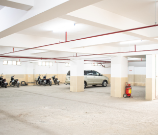 Bãi giữ xe nội khu